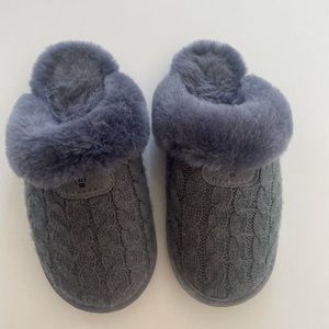 BearPaw Women’s Slippers